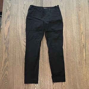 White House Black Market Slim Leg Black Mid Rise Jeans Size 0